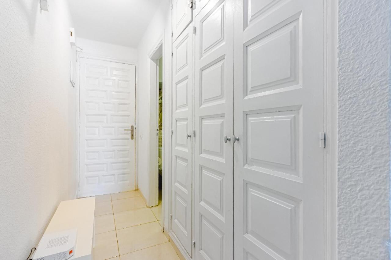 Fantastic Large Studio In Front Of Beach Heated Pool Wifi 阿罗纳 外观 照片