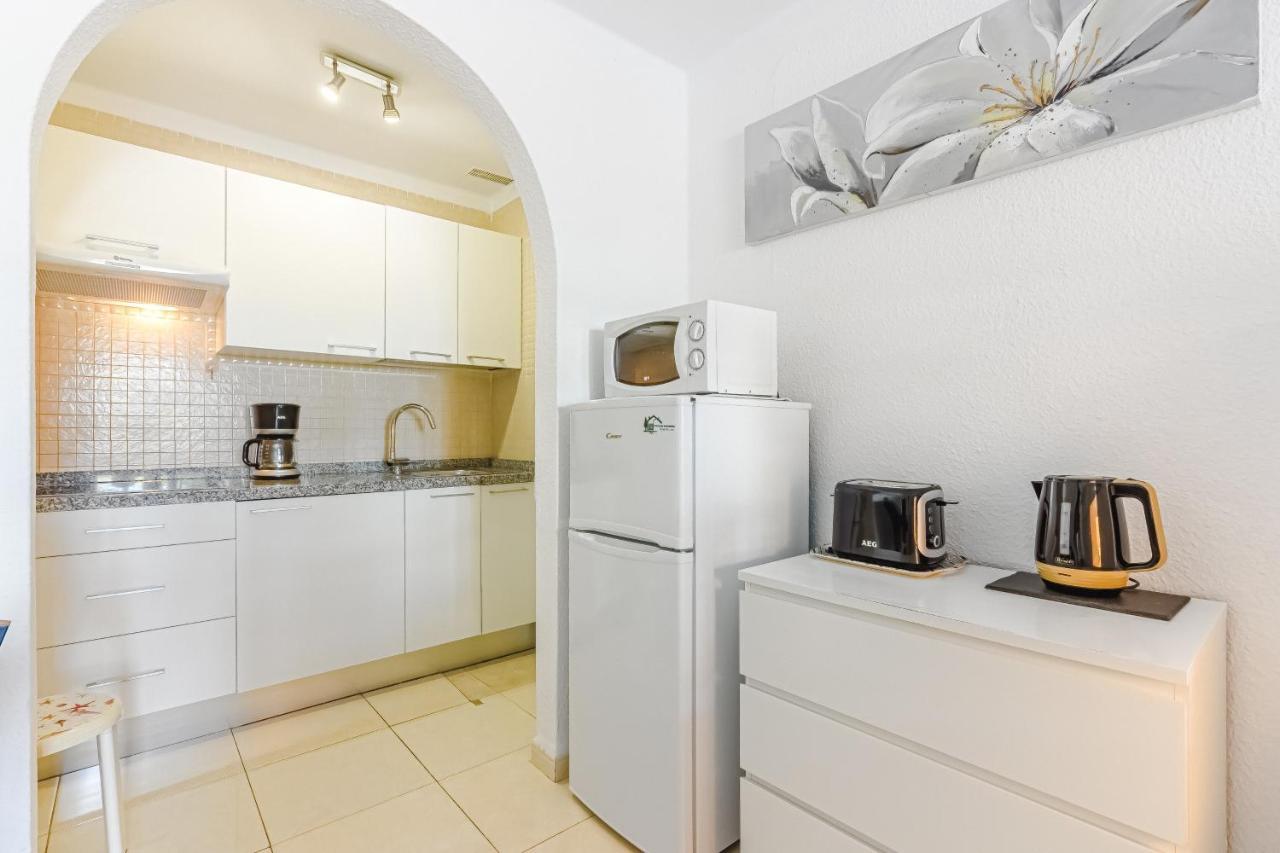 Fantastic Large Studio In Front Of Beach Heated Pool Wifi 阿罗纳 外观 照片