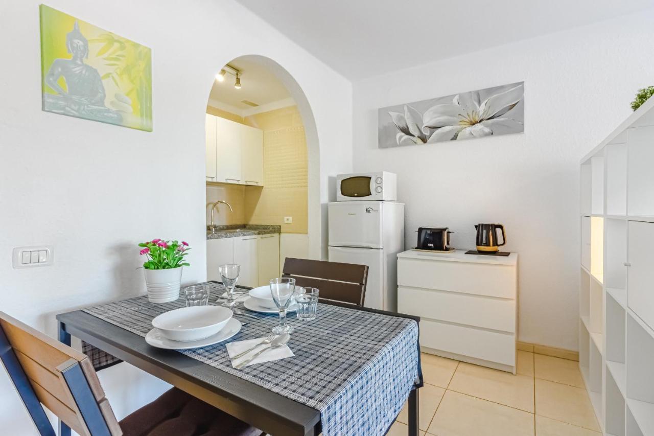 Fantastic Large Studio In Front Of Beach Heated Pool Wifi 阿罗纳 外观 照片